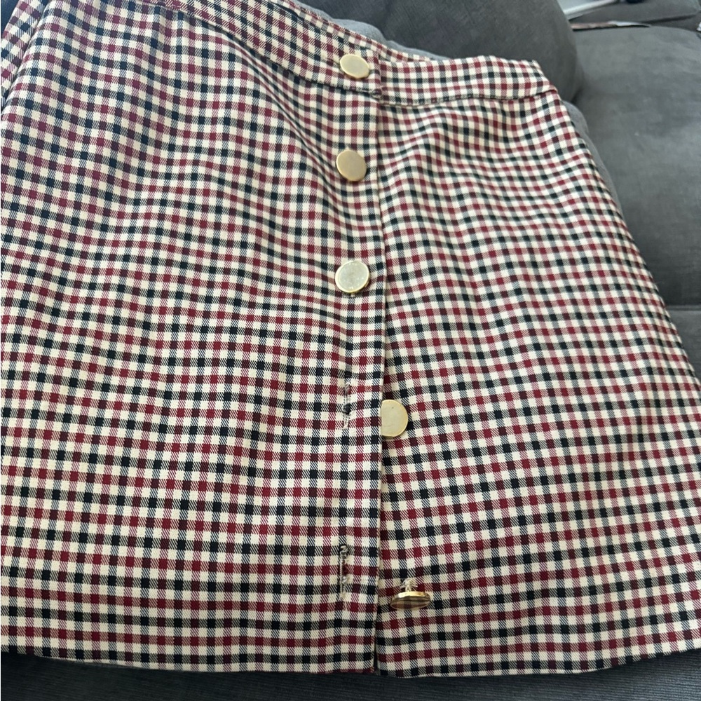 Super cute great condition woman skirt
